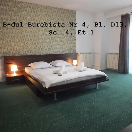 Alba Iulia Square - And Bukareszt